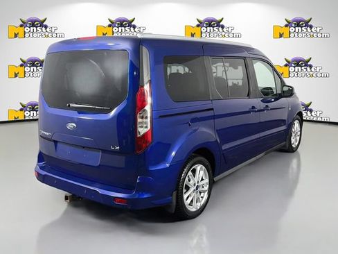 Used 2017 Ford Transit Connect XLT FWD image 5