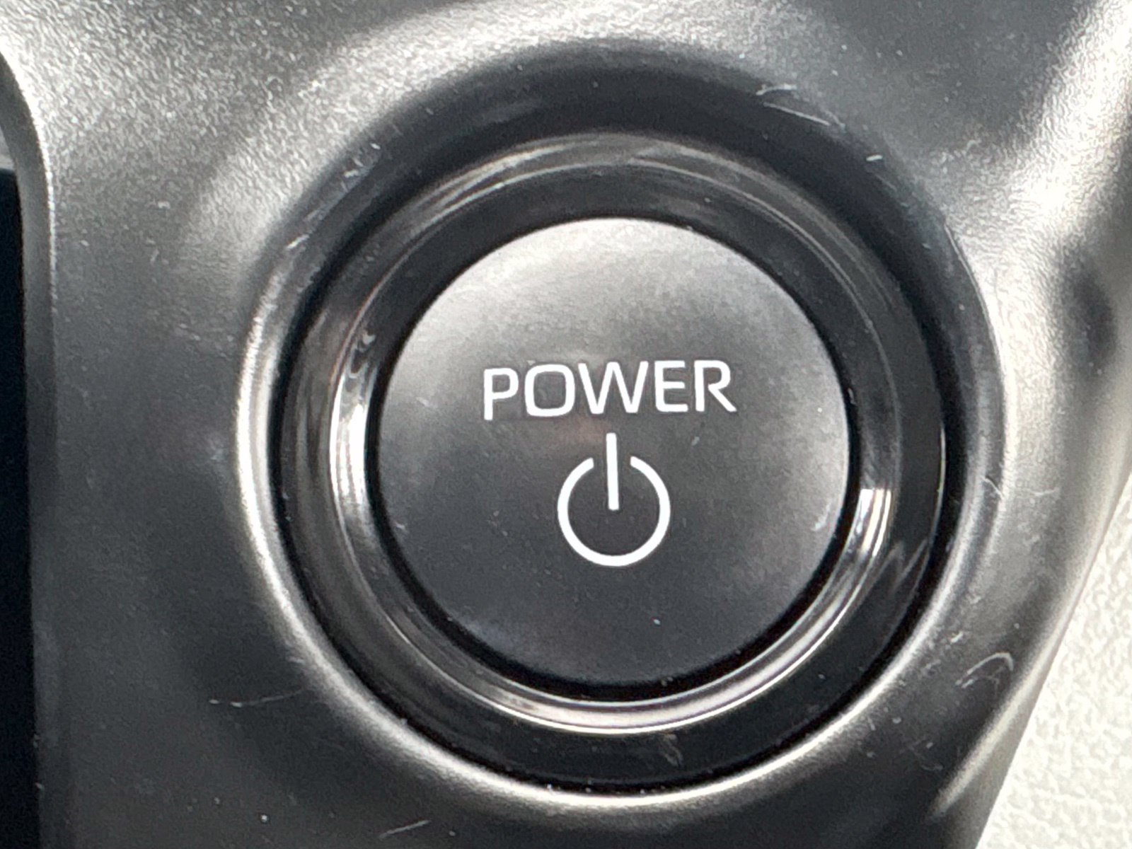 Used 2026 Toyota Sienna XLE FWD image 17