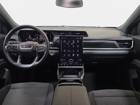 Used 2025 GMC Terrain Elevation AWD/4WD image 10