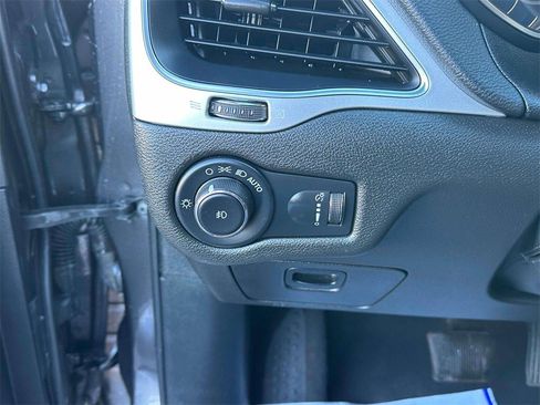 Used 2022 Jeep Cherokee Latitude w/ Trailer Tow Group image 20