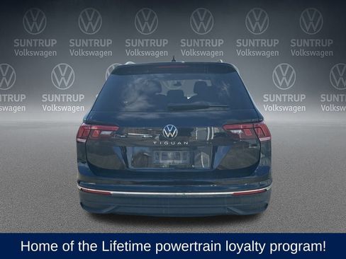 Used 2024 Volkswagen Tiguan S image 4