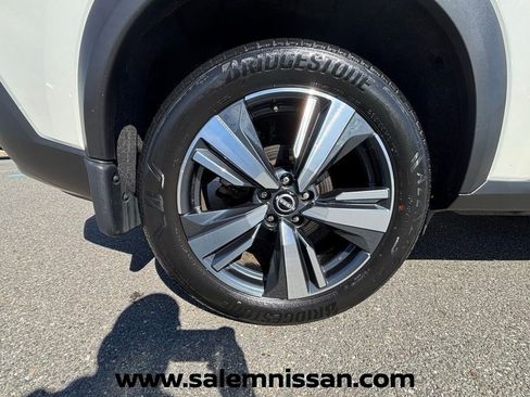 Certified 2023 Nissan Rogue SL AWD/4WD image 21
