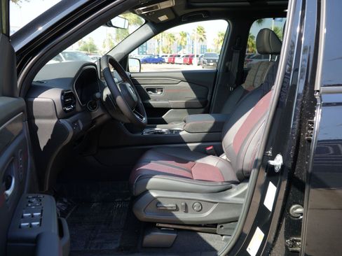 New 2026 Honda Pilot Black Edition image 16