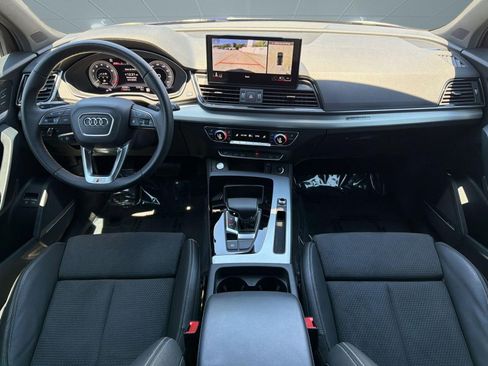 Used 2025 Audi Q5 e Premium Plus w/ Premium Plus Package AWD/4WD image 13