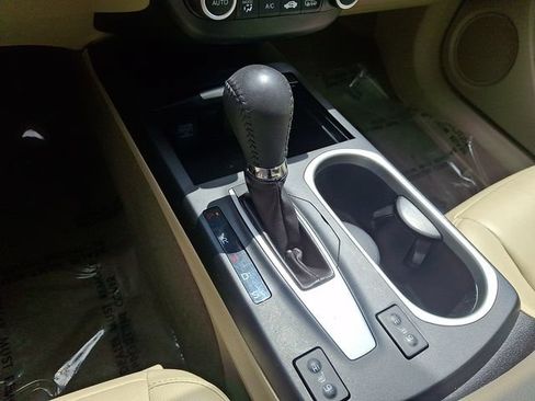 Used 2017 Acura RDX AWD image 18