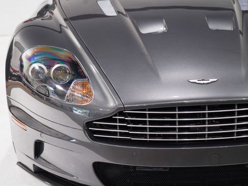 Used 2009 Aston Martin DBS Coupe RWD image 28