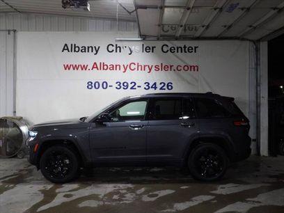 Certified 2024 Jeep Grand Cherokee Limited w/ Black Appearance Package