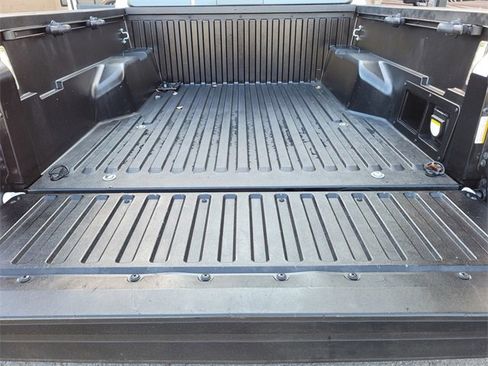 Certified 2022 Toyota Tacoma TRD Off-Road image 33