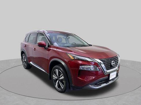 Certified 2023 Nissan Rogue SL w/ SL Premium Package AWD/4WD image 3