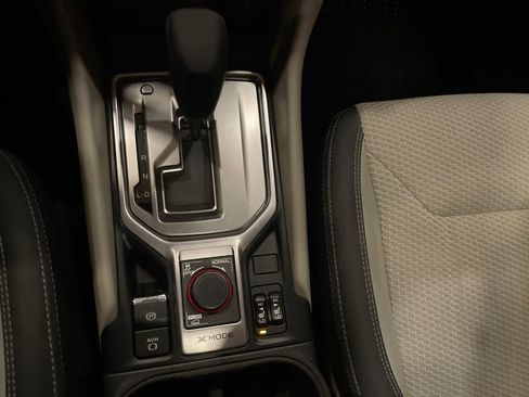 Used 2020 Subaru Forester Premium image 20