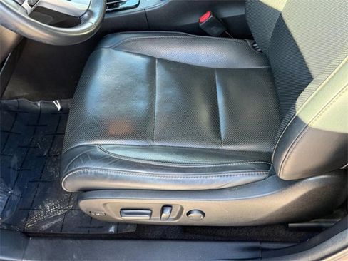 Used 2018 Toyota Highlander Limited image 17