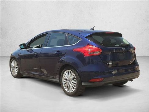 Used 2016 Ford Focus Titanium FWD image 8