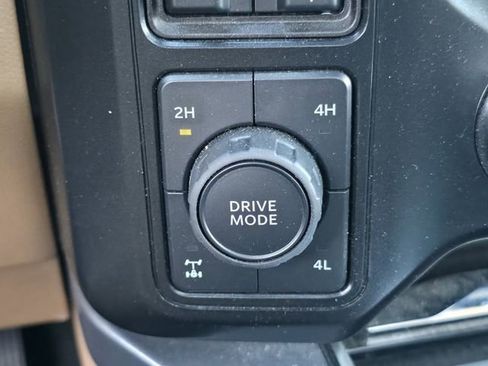 Used 2024 Ford F250 Lariat w/ Lariat Ultimate Package image 19