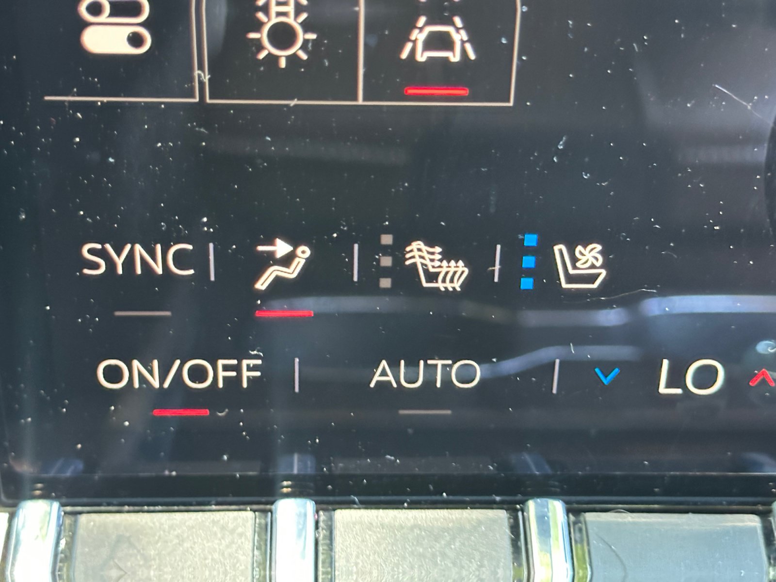 Used 2026 GMC Acadia Denali Ultimate w/ LPO, Floor Liner Package AWD/4WD image 26