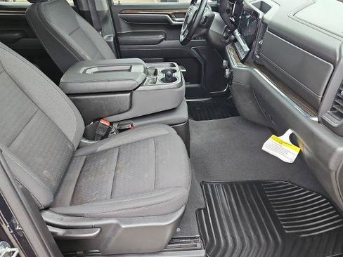 Certified 2023 Chevrolet Silverado 1500 LT AWD/4WD image 24