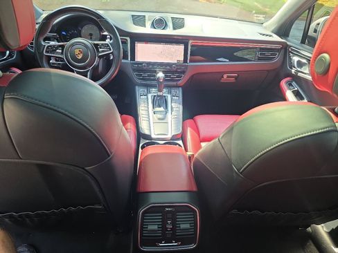 Used 2019 Porsche Macan S AWD/4WD image 32