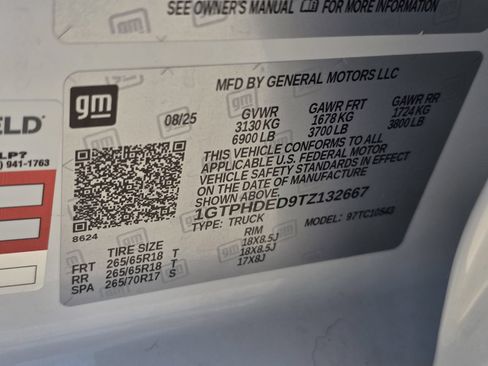 Used 2026 GMC Sierra 1500 SLT RWD image 31