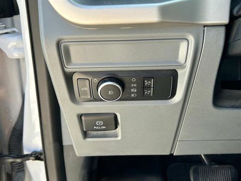 Used 2021 Ford F150 XLT image 28