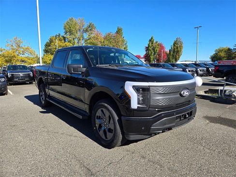 New 2025 Ford F150 Lightning Flash image 3