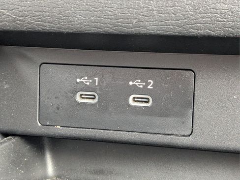 Used 2025 Mitsubishi Outlander SE FWD image 23