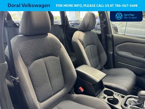 Used 2025 Subaru Forester Premium image 27