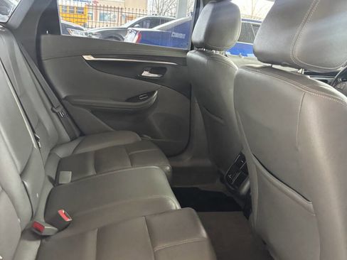 Used 2019 Chevrolet Impala LT image 21