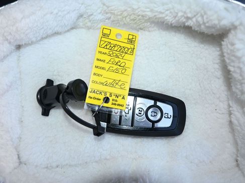 Used 2024 Ford F150 Lariat w/ Bed Utility Package AWD/4WD image 17