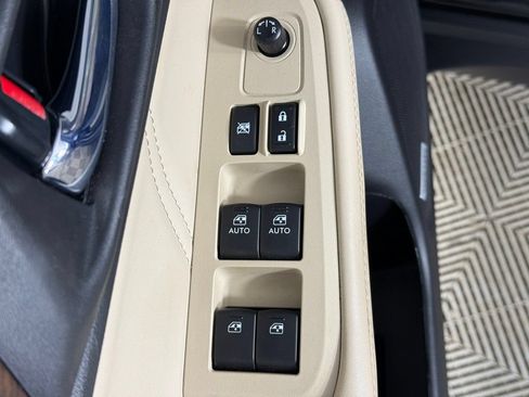Used 2018 Subaru Outback 3.6R Limited AWD/4WD image 40