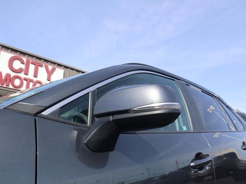 Used 2019 Toyota RAV4 LE w/ All Weather Liner Package image 27