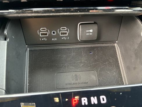 Used 2023 Jeep Grand Cherokee Altitude image 15