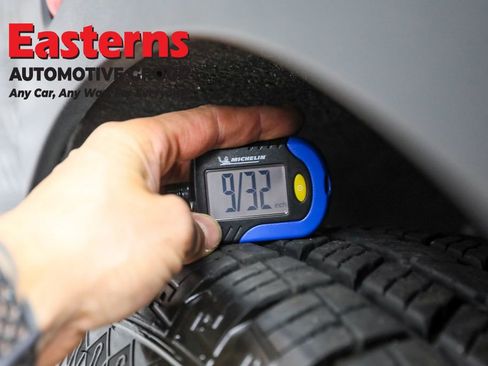 Used 2023 Chevrolet Blazer LT image 28