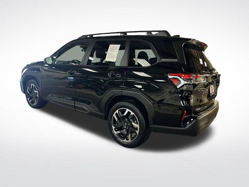 Certified 2025 Subaru Forester Limited AWD/4WD image 4