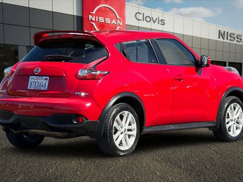 Used 2015 Nissan Juke SV w/ Technology Package image 3