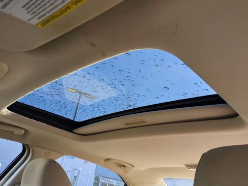 Used 2010 Mercury Milan image 19