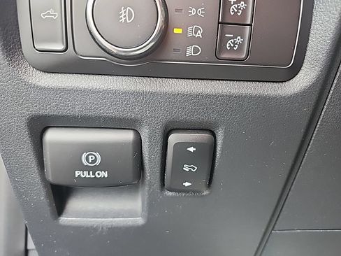 Used 2021 Ford F150 XLT w/ Equipment Group 302A High AWD/4WD image 14