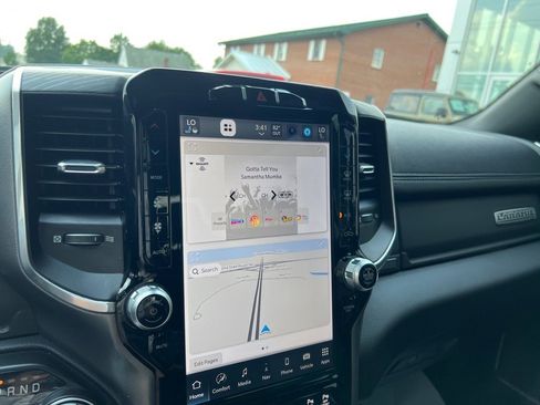 Used 2023 RAM 1500 Laramie image 14