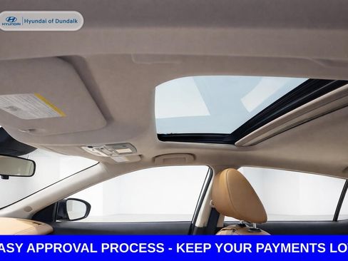 Used 2020 Nissan Sentra SV w/ SV Premium Package FWD image 16