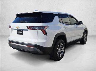 New 2026 Chevrolet Equinox LT w/ Convenience Package II video 2