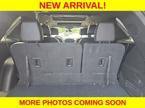 Used 2023 Chevrolet Traverse RS AWD/4WD image 10
