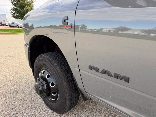Used 2026 RAM 3500 Laramie w/ Night Edition AWD/4WD image 35