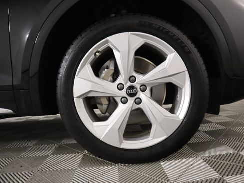 Certified 2021 Audi Q5 2.0T Premium Plus w/ Premium Plus Package image 33