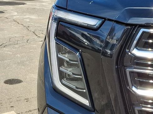 Used 2025 GMC Yukon AT4 w/ LPO, Floor Liner Package AWD/4WD image 29