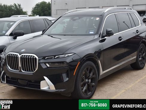 Used 2025 BMW X7 xDrive40i w/ Premium Package image 1
