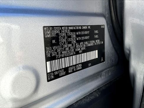 Used 2025 Toyota RAV4 XLE w/ Convenience Package image 35