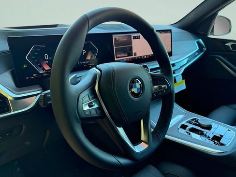 New 2026 BMW X5 xDrive40i AWD/4WD image 15