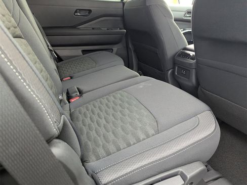 New 2025 Nissan Pathfinder SV w/ Cargo Package image 20