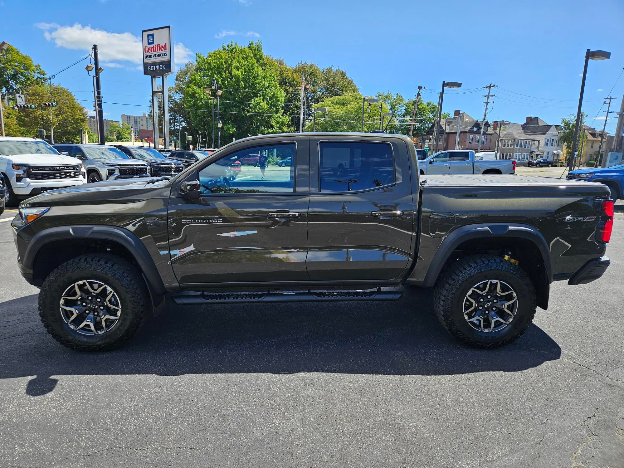 Used 2024 Chevrolet Colorado ZR2 w/ ZR2 Convenience Package III AWD/4WD image 4