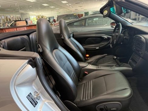 Used 1999 Porsche 911 Carrera 4 image 8