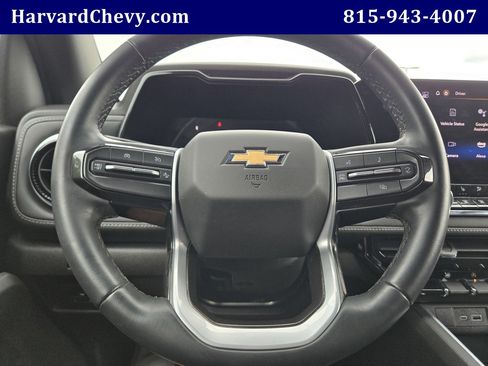 Used 2023 Chevrolet Colorado LT w/ LT Convenience Package II AWD/4WD image 17