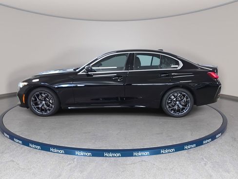 Used 2025 BMW 330i Sedan w/ M Sport Package image 11